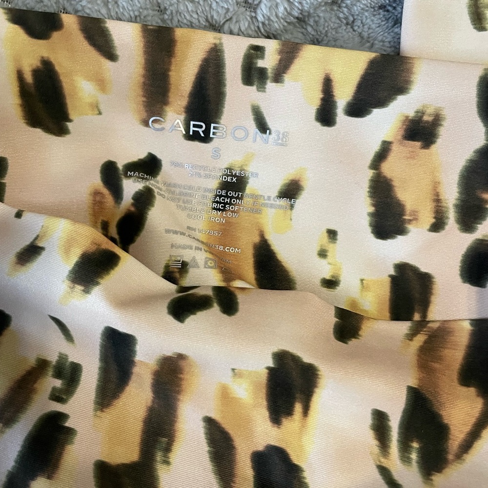 NWOT Carbon38 fashion sports leggings. Size Small - Picture 3 of 9